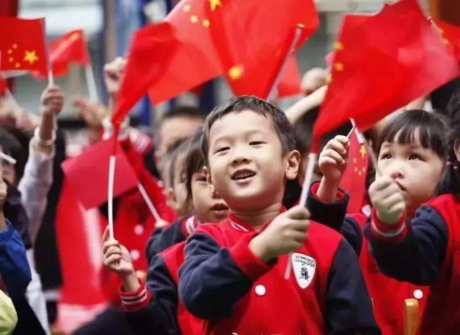 33岁姑娘买下21㎡蜗居，虽逼仄却不浪费半平米，网友：我能住一周